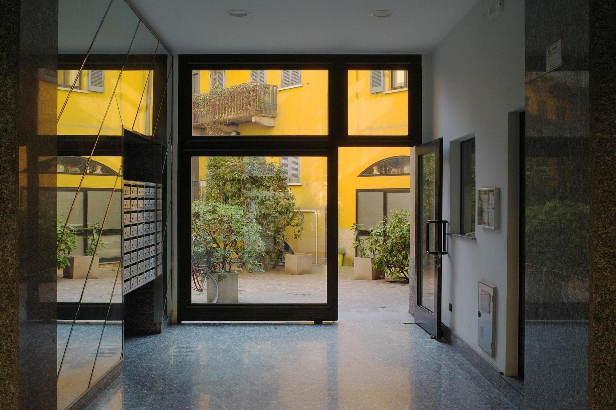 Ripa Apartments Milano - Via Vigevano Navigli Екстериор снимка