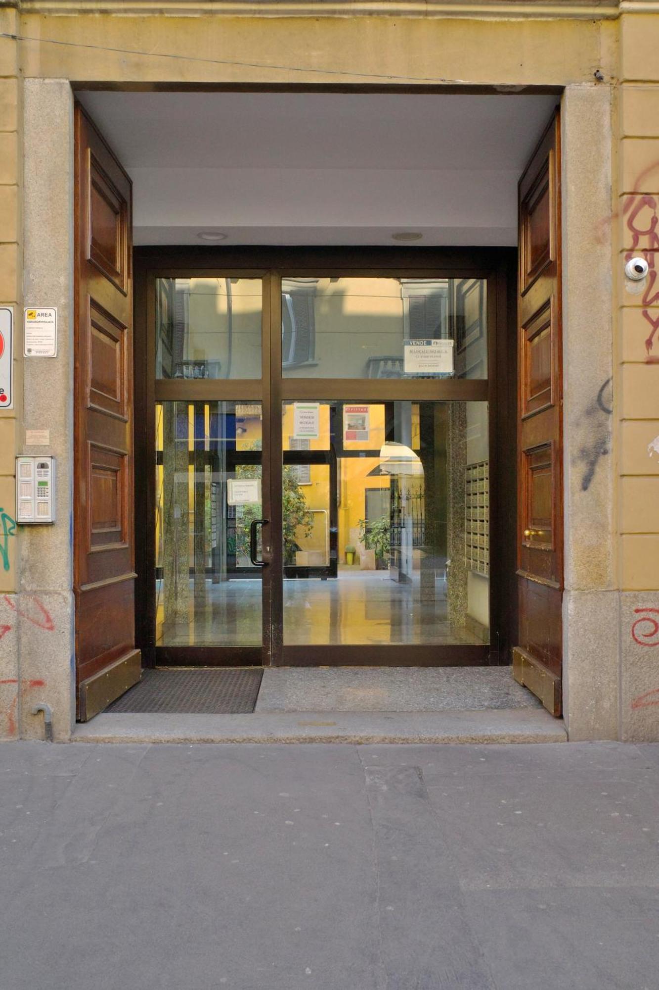 Ripa Apartments Milano - Via Vigevano Navigli Екстериор снимка